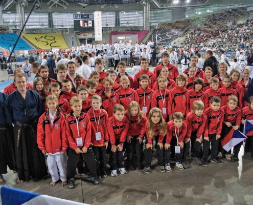 Česká reprezentace na 16. Mistrovství světa v tradičním karate a Evropském poháru dětí